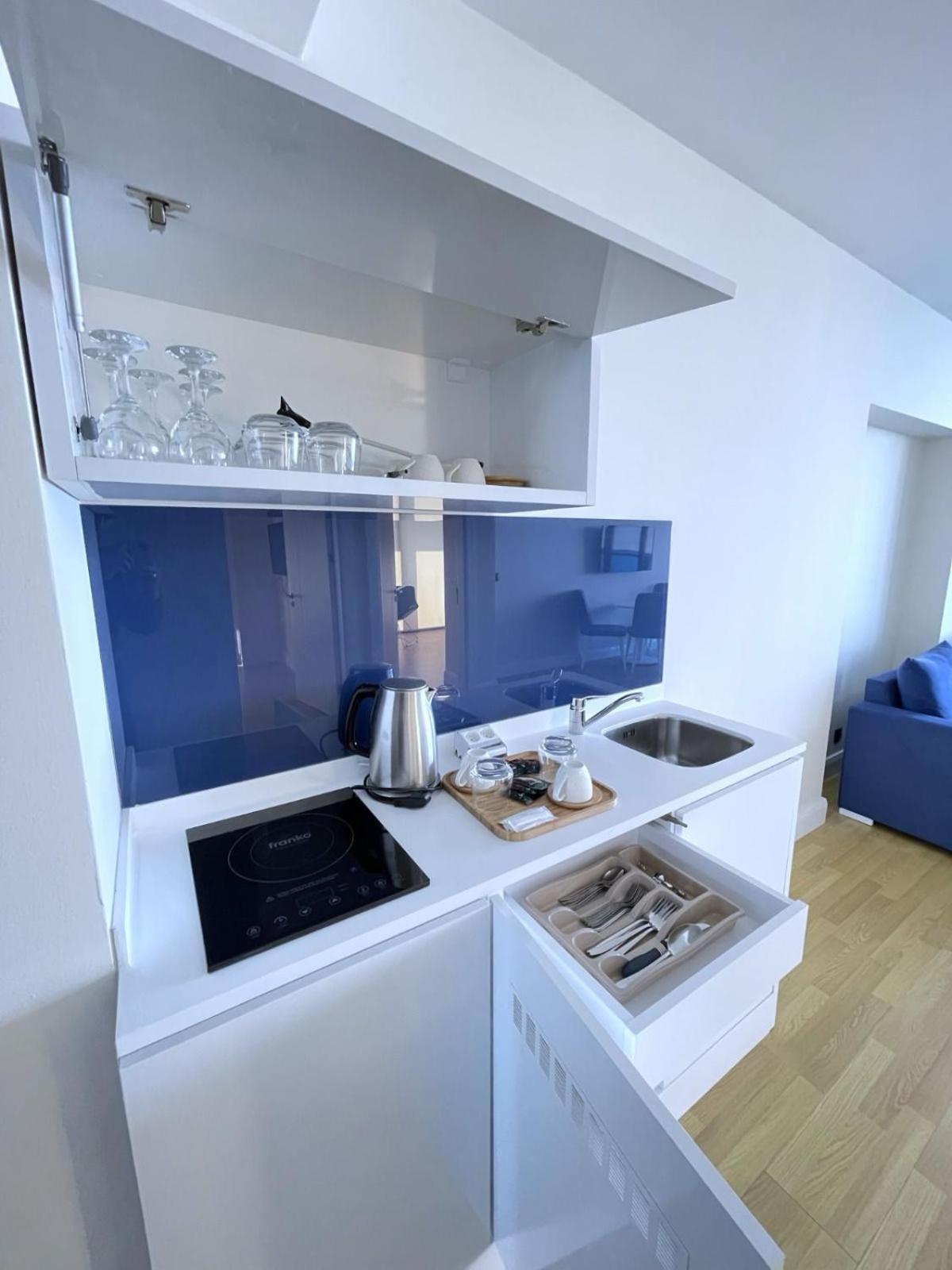 Orbi Dreamy Sea Views Lägenhet Batumi Exteriör bild